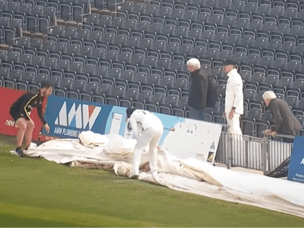county-match-delayed-for-five-minutes-after-ball-is-lost-under-the-covers.Click to read full article.