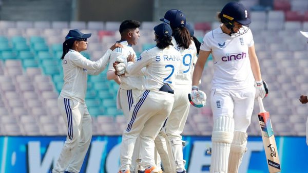 first-day-runfest-record-win-statistical-highlights-india-england-womens-test-ind-w-vs-eng-w.Click to read full article.