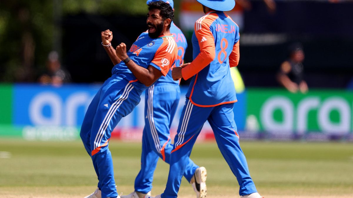 Jasprit Bumrah celebrates after dismissing Mohammad Rizwan during India's T20 World Cup 2024 fixture between India and Pakistan