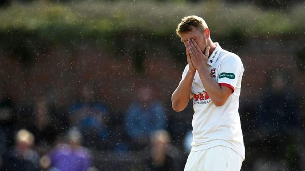 jamie-porters-omission-a-slap-in-the-face-for-lovers-of-county-cricket.Click to read full article.