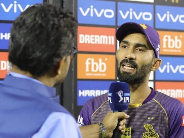 weve-that-complex-gavaskar-on-kkr-possible-captaincy-change-karthik-morgan.Click to read full article.