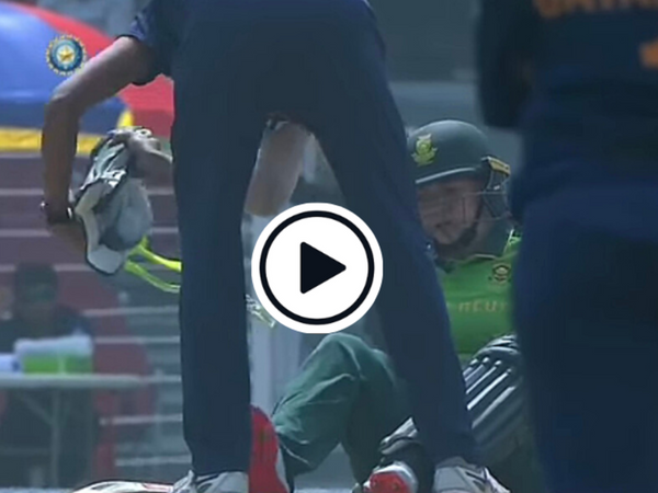 watch-jhulan-goswami-wins-hearts-after-helping-injured-opponent.Click to read full article.