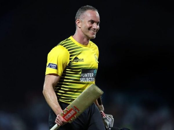 gloucestershire-klinger-gayle-t20-centurion.Click to read full article.