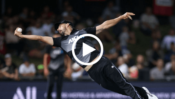 watch-substitute-fielder-takes-stunning-catch-against-pakistan.Click to read full article.