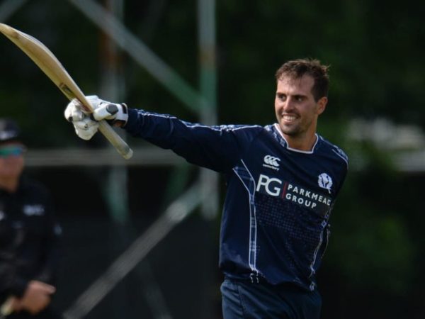 derbyshire-sign-scotland-hero-calum-macleod-for-t20-blast.Click to read full article.