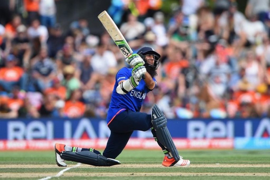 Slog-Sweep Like Moeen Ali