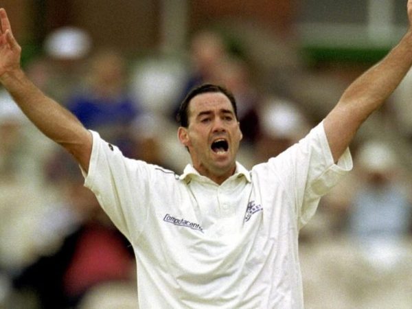 martin-bicknell-the-best-bowler-of-his-generation-not-to-have-had-a-decent-go-at-test-cricket.Click to read full article.