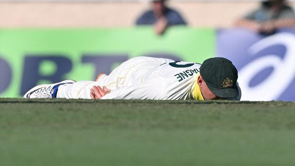 rare-bodyline-no-ball-sums-up-australias-day-in-the-field.Click to read full article.