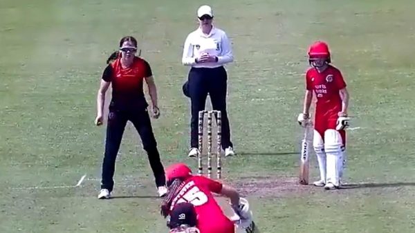 9-for-2-vipers-off-spinner-registers-best-figures-in-senior-womens-cricket-since-1962.Click to read full article.