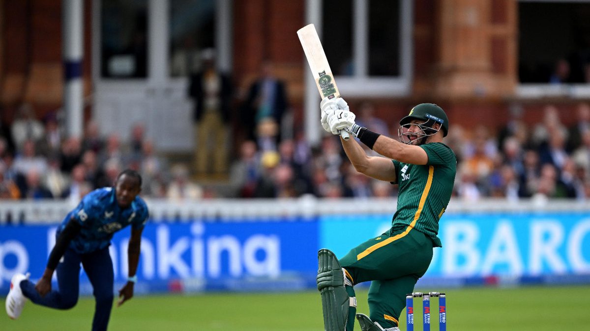 Aiden Markram of South Africa hits a six off the bowling of Jofra Archer of England during the 2nd Metro Bank ODI match between England and South Africa at Lord's Cricket Ground on September 04, 2025 in London, England