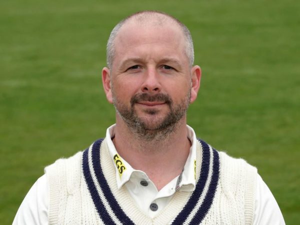 darren-stevens-signs-one-year-contract-extension-kent.Click to read full article.