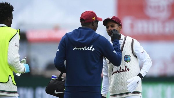 shane-dowrich-suffers-sickening-blow-behind-the-stumps.Click to read full article.