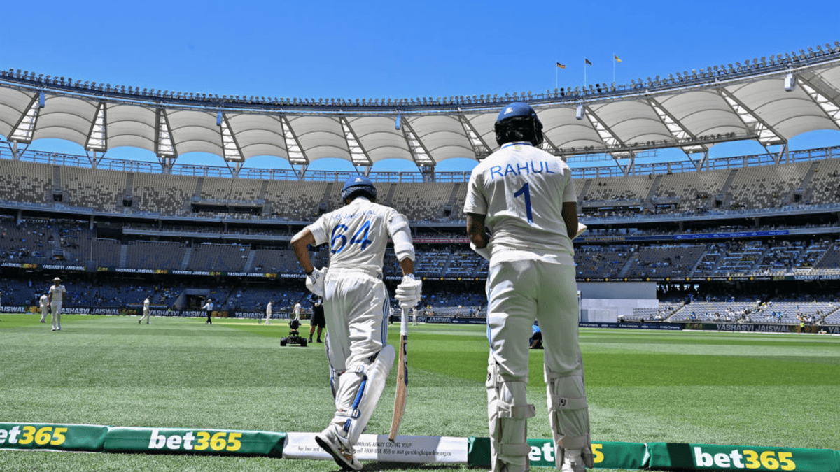 Jaiswal and Rahul batting in Perth