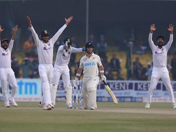 should-new-zealand-have-been-given-a-five-second-warning-by-the-umpires-before-will-youngs-denied-review.Click to read full article.