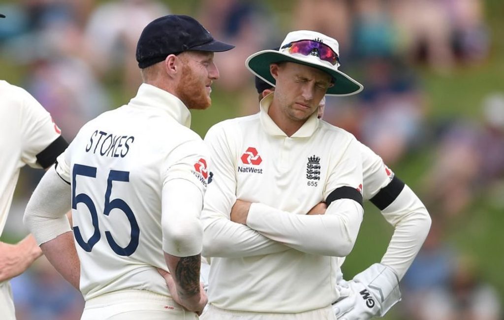 Stopgap wicketkeepers & umpiring reversals: England’s day of confusion in Hamilton