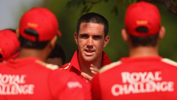 vaughan-recalls-pietersen-ipl-gig-divided-england.Click to read full article.