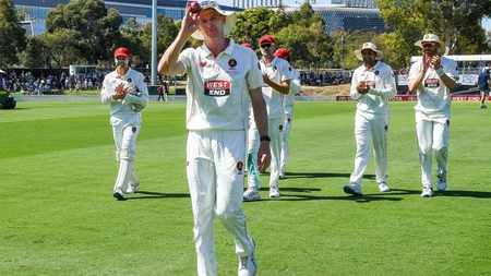lowest-in-22-years-queensland-collapse-to-95-all-out-in-sheffield-shield-final-uncapped-30-year-old-takes-six-cricket-news-today.Click to read full article.