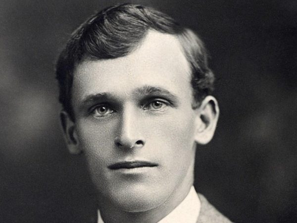clarrie-grimmett-a-leg-spin-genius-who-never-played-after-reaching-zenith-almanack.Click to read full article.