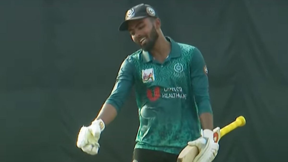 Two weeks after he was suspended for an altercation with umpires, Bangladesh international Towhid Hridoy has received a fresh ban for dissent in the Dhaka Premier League.