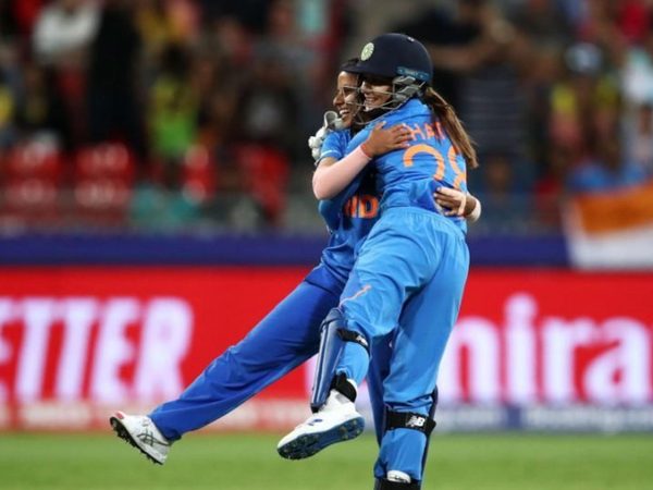 timeline-how-yadavs-googlies-and-bhatias-reflexes-stunned-australia.Click to read full article.