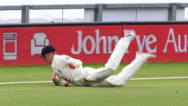 ollie-pope-leaves-field-with-shoulder-injury.Click to read full article.