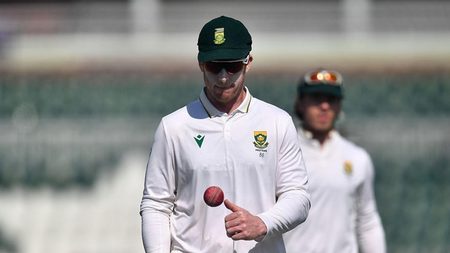 kolpak-to-kolkata-via-kandivali-how-simon-harmer-took-the-long-road-back-to-test-cricket.Click to read full article.