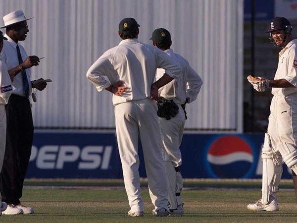 hats-off-to-bucknor-how-old-school-umpiring-played-a-role-in-englands-karachi-chase-in-the-dark.Click to read full article.