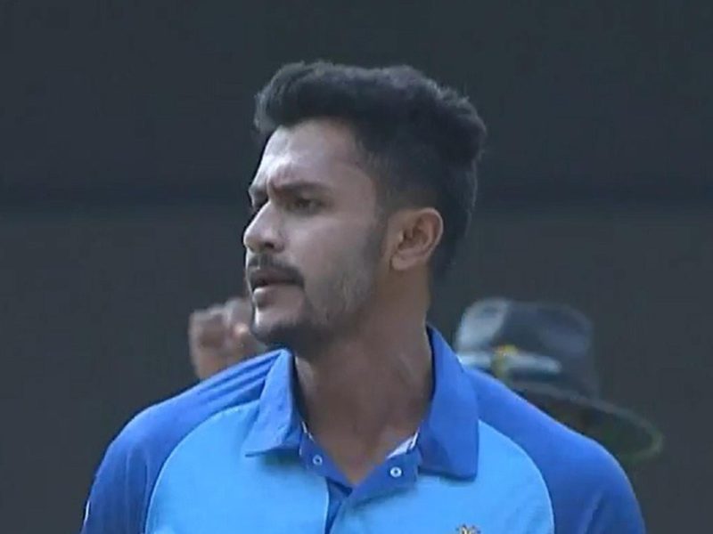 uncapped-indian-quick-vasuki-koushik-enters-all-time-top-two-of-list-a-bowling-averages.Click to read full article.