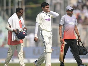 shubman-gill-hospitalised-after-neck-injury-what-we-know-so-far.Click to read full article.