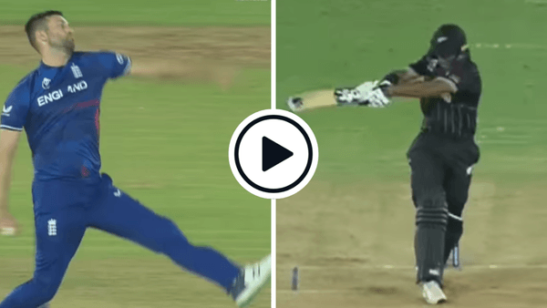 watch-rachin-ravindra-hooks-92mph-mark-wood-bouncer-for-stunning-flat-six.Click to read full article.