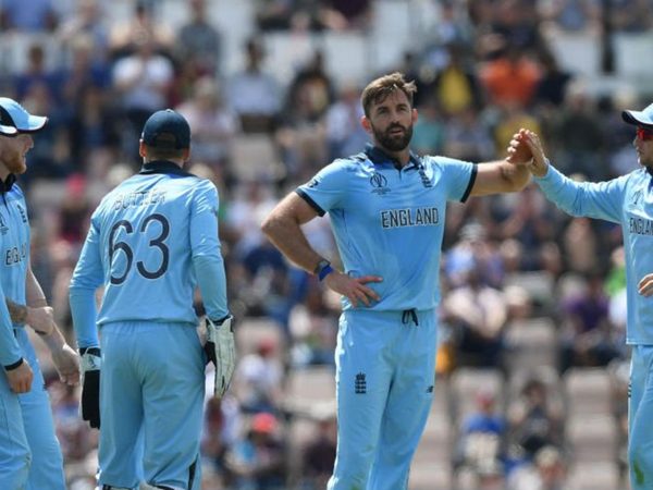 england-bowling-batsmen-glory.Click to read full article.