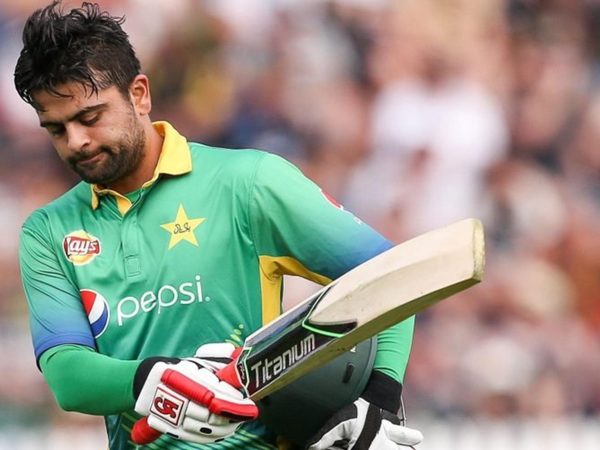 you-should-bat-no-13-kevin-pietersen-wins-banter-battle-with-ahmed-shahzad.Click to read full article.