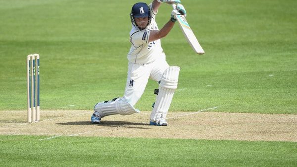 the-coachs-coach-peter-moores-keeping-the-ball-on-the-ground.Click to read full article.