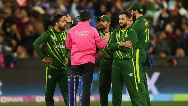 why-the-ball-wasnt-dead-and-the-no-ball-wasnt-reviewed-the-umpiring-decisions-in-the-india-pakistan-final-over-explained.Click to read full article.