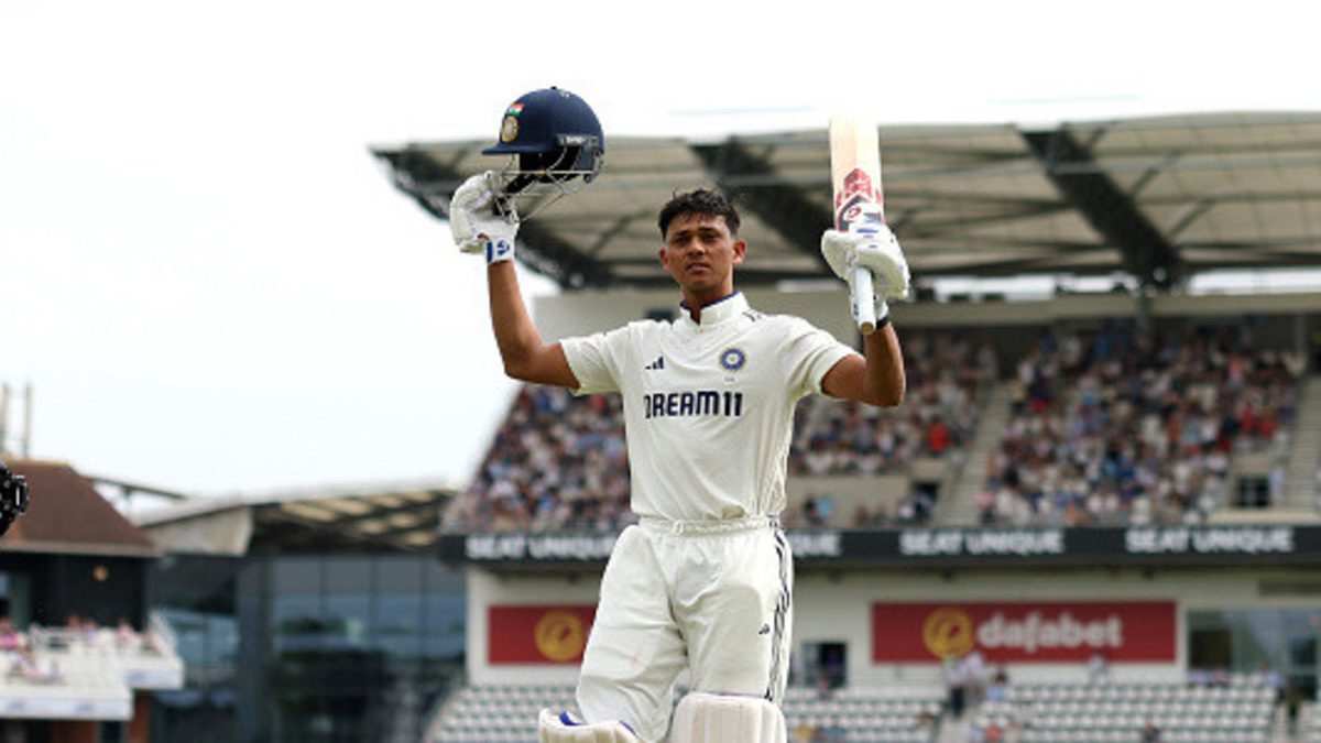 Yashasvi Jaiswal of India walks off after being dismissed during Day One of the 1st Rothesay Test Match between England and India at Headingley on June 20, 2025 in Leeds, England