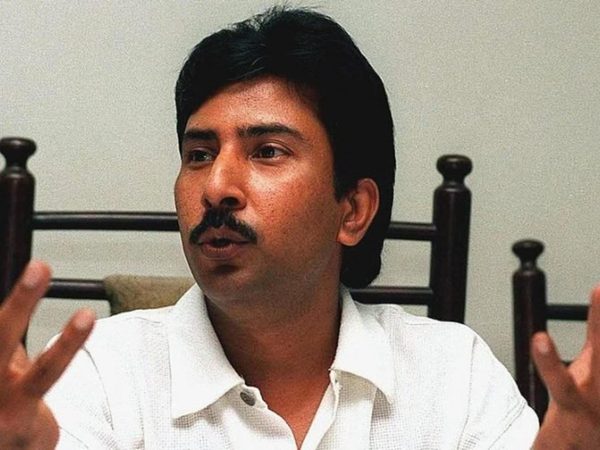 former-pakistan-captain-salim-malik-agrees-to-reveal-all-about-2000-fixing-scandal.Click to read full article.