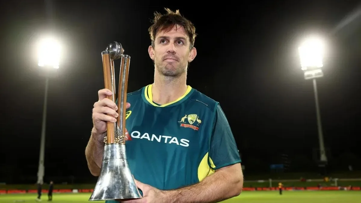 Mitchell Marsh scored his maiden century in T20Is today (October 4), hitting 103 out of Australia's total of 160 in their series clinching win against New Zealand, adding himself to an elite club in the process.
