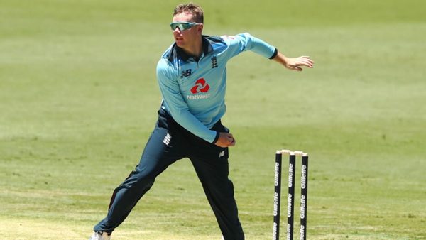 mason-crane-stress-fractures-could-push-me-down-white-ball-route.Click to read full article.