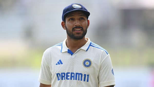 100-to-150-in-19-balls-india-test-wicketkeeper-dhruv-jurel-breaks-all-time-team-record-with-maiden-list-a-century.Click to read full article.