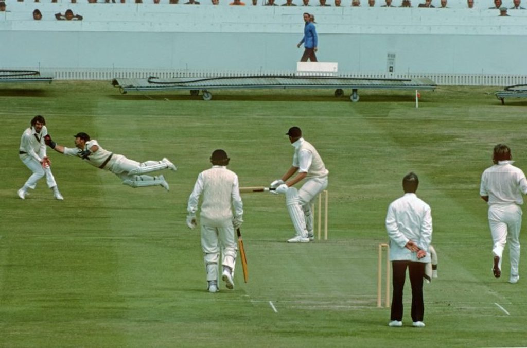 Rod Marsh catch - Patrick Eagar