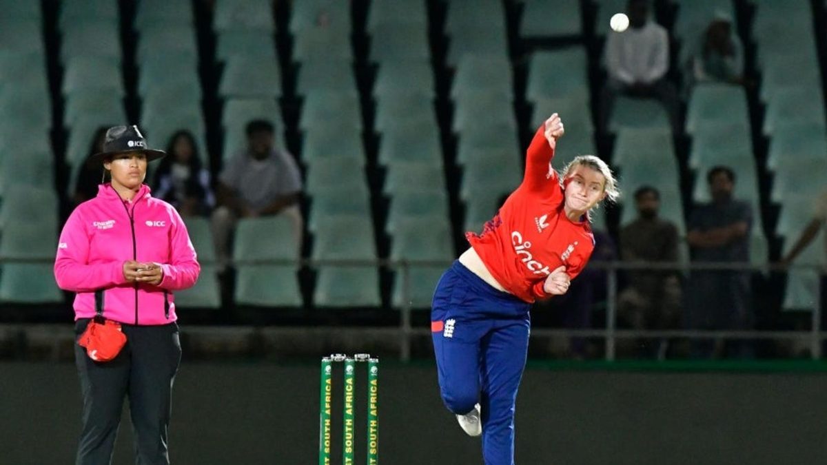 Royal Challengers Bengaluru have signed England spinner Charlie Dean as a replacement for all-rounder Sophie Molineux, who has been ruled of the upcoming Women's Premier League season. Read more here.