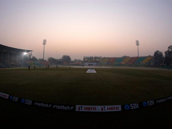 watch-kanpur-crowd-heard-chanting-anti-pakistan-slogans-during-day-one-of-india-new-zealand-test.Click to read full article.