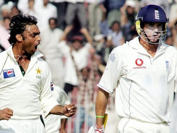 pietersen-akhtar-flintoff-sledge-2005-series.Click to read full article.