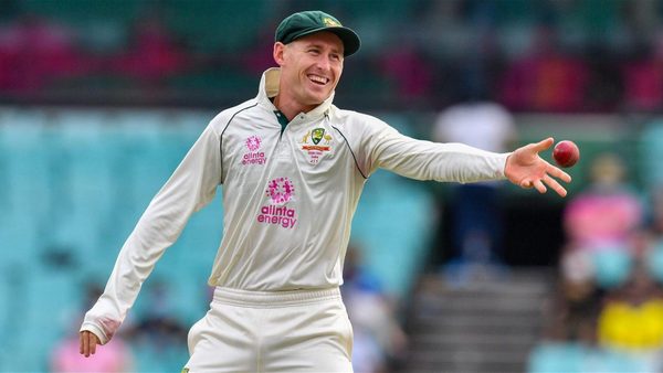 shut-up-marnus-australian-fielders-troll-labuschagne-for-on-field-chat.Click to read full article.