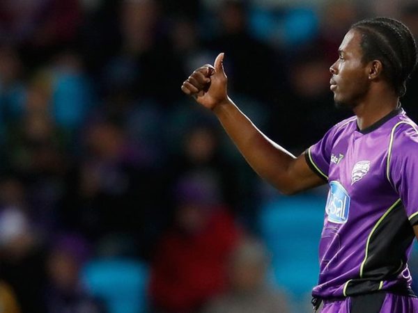 archer-pulling-bbl-england-world-cup.Click to read full article.