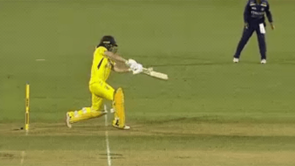 inches-in-it-dramatic-waist-high-no-ball-controversy-breaks-india-hearts-and-keeps-australias-winning-streak-alive.Click to read full article.
