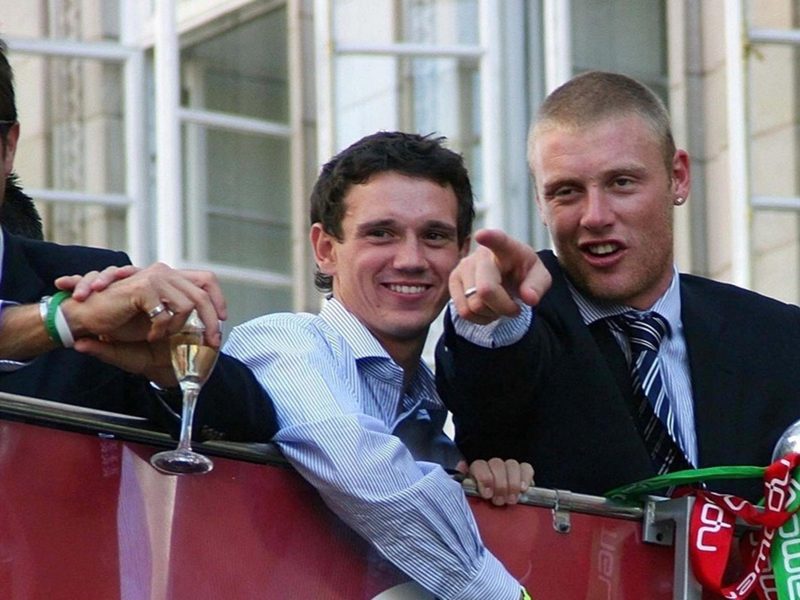 cricketing-substitutes-quiz-which-commentator-came-to-field-as-substitute-in-an-india-new-zealand-chinnaswamy-test.Click to read full article.