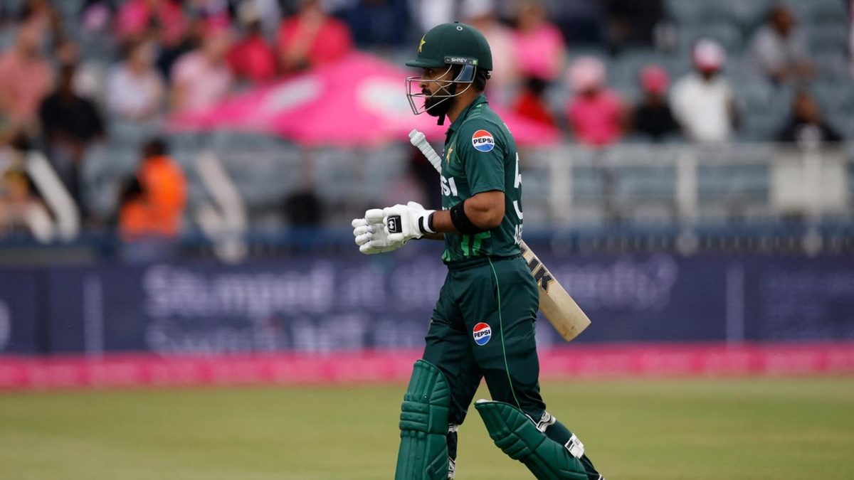 Abdullah Shafique was out for a third consecutive duck against South Africa, equalling an unfortunate World Record