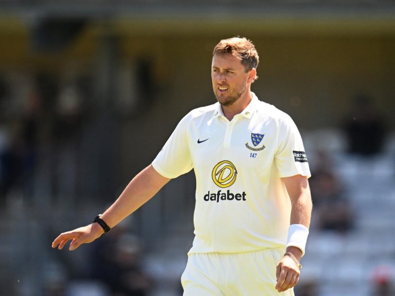 could-ollie-robinson-win-back-his-england-test-place-this-summer.Click to read full article.