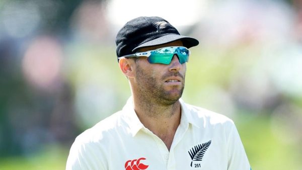 new-zealand-seamer-doug-bracewell-retires-from-all-forms-of-cricket-after-17-year-career.Click to read full article.